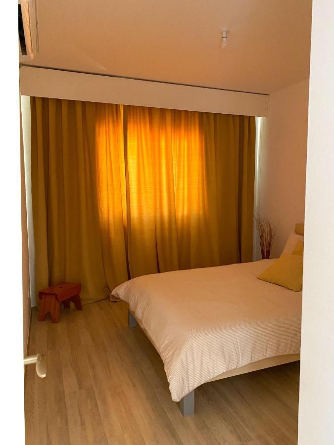 Summer Getaway: Stunning 1 Bedroom Apartment! Polis Extérieur photo